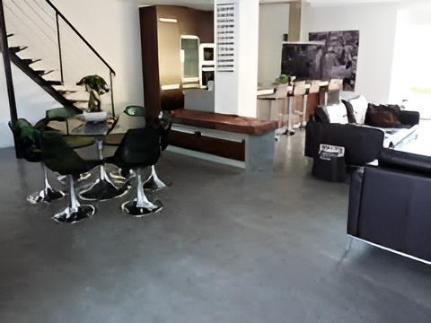 Pose de béton ciré Var