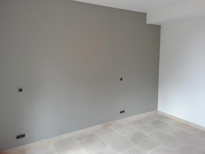 Travaux de peinture intérieure Var